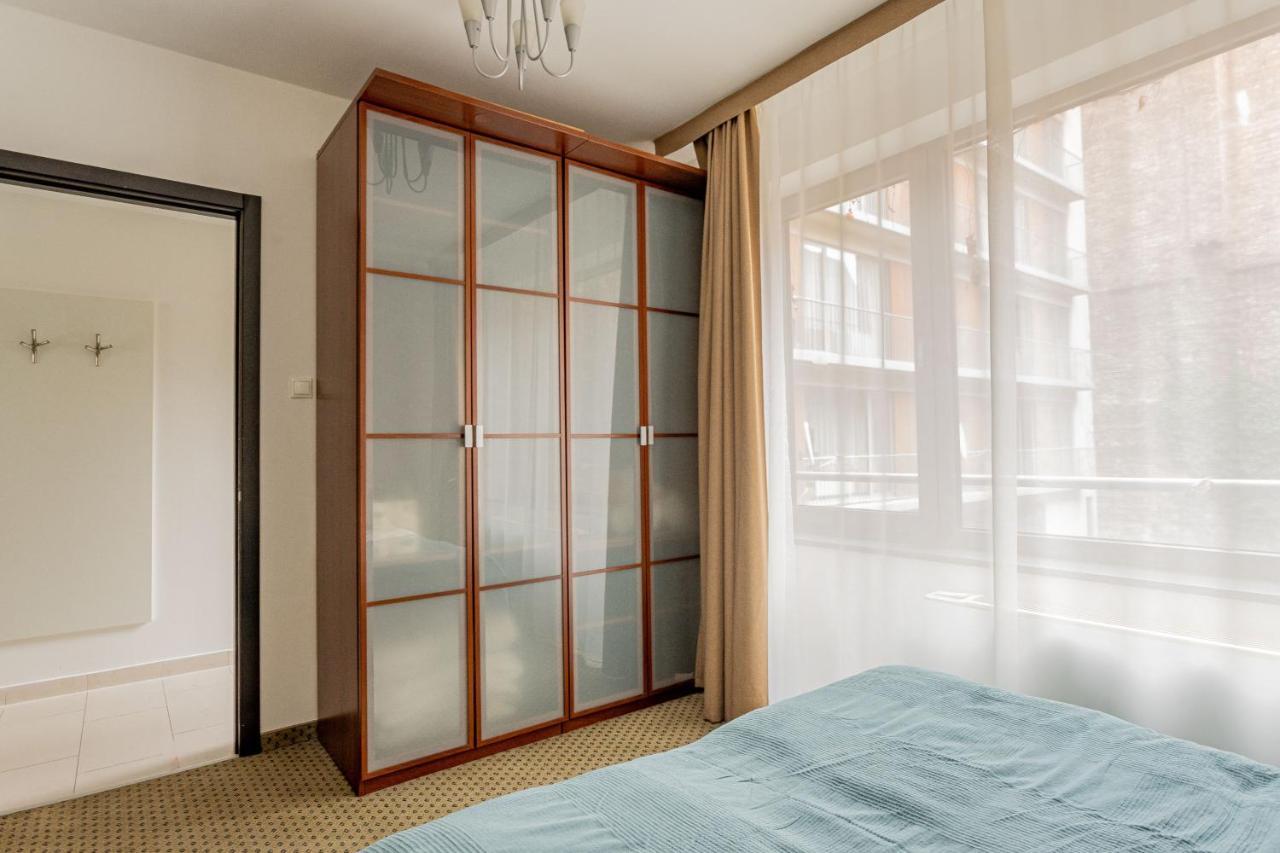 O211 Apartment Budapest Luaran gambar
